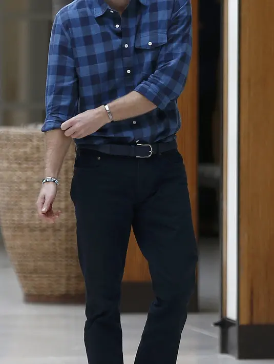 Selain itu tersiar kabar juga bahwa Harry dan Meghan dikabarkan akan segera bertunangan dan melanjutkan hubungan yang lebih serius menuju jenjang pernikahan. (AFP/Bintang.com)