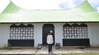 Makam Datuk Karama yang dikenal cukup sakral, kini menjadi salah satu objek wisata religi setelah disetujui oleh Pemerintah Kota Palu. (Foto: M Taufan SP Bustan)