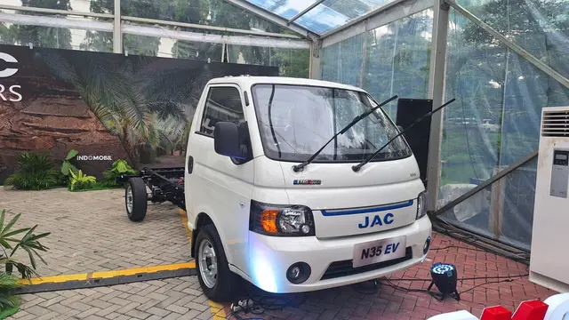 JAC Motors Resmi Masuk ke Indonesia, Bawa Model Pesaing Triton dan Hilux (Arief A/Liputan6.com)