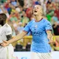 Manchester City sukses menjinakkan Bayern Munchen 1-0 pada laga pramusim di Stadion Lambeau Field, Amerika Serikat, Minggu (24/7/2022). (Justin Casterline/Getty Images/AFP)