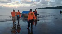 Pencarian korban tenggelam di Pantai Kaliempat, Nusakambangan, Cilacap, Jawa Tengah. (Foto: Liputan6.com/Basarnas/Muhamad Ridlo)