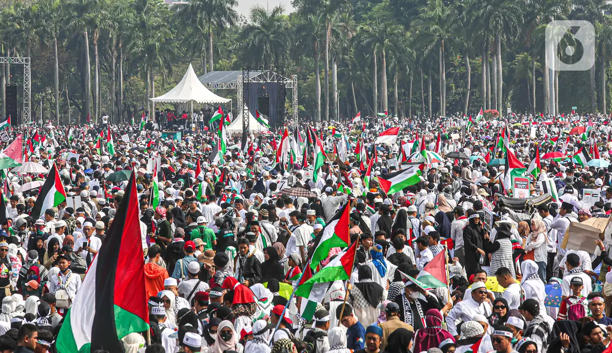 Seruan dukungan tersebut menyusul tindakan kekejaman Israel yang menewaskan ribuan jiwa rakyat Palestina. (Liputan6.com/Faizal Fanani)