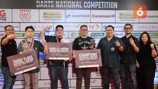 Foto: Aksi Memukau Benny Tandean, Debutan Langsung Jadi Juara Darts National Competition Series 03