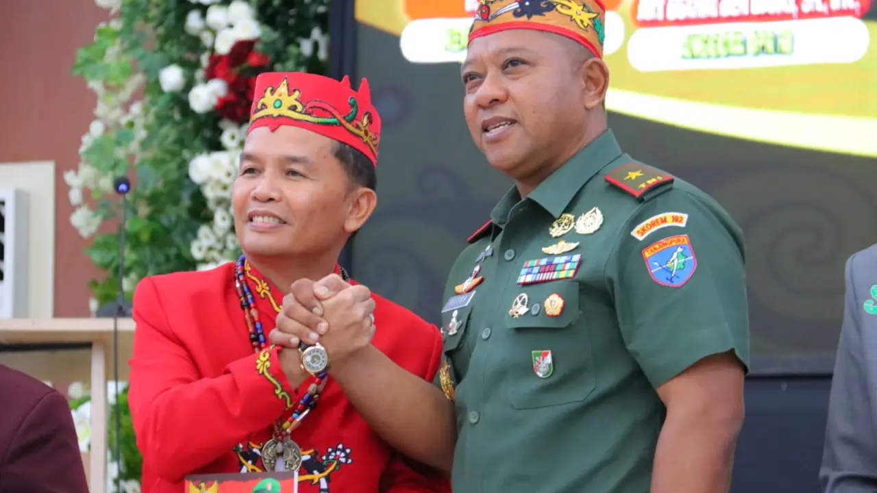 Ketua Umum Dewan Adat Dayak (DAD) Kalimantan Tengah (Kalteng) yang juga Anggota Komisi III DPR, Agustiar Sabran (Istimewa)