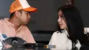 Hingga saat ini, Raffi Ahmad mengaku bahwa istrinya belum juga mengandung. Kabar itu mulai beredar lataran foto Nagita Slavina alias Gigi sedang berfoto bersama dokter kandungan di RS Abdi Waluyo. (Deki Prayoga/Bintang.com)