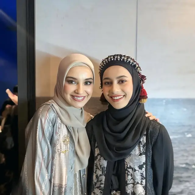 6 Potret Shireen Sungkar Bareng Model Reflection Ramadan Show 2025 di Balik Layar