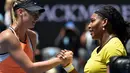 Dua bintang petenis wanita, Maria Sharapova dan Serena Williams akan ikutan main di film Ocean's 8. (Saeed Khan/AFP)