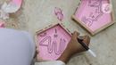 Peserta membuat kerajinan tangan saat mengikuti kegiatan Pesantren Kilat Ramadhan di Masjid Agung Sunda Kelapa, Menteng, Jakarta, Minggu (10/4/2022). Kegiatan Pesantren Kilat Ramadhan diselenggarakan dari hari ke-3 hingga hari ke-15 bulan Ramadhan. (Liputan6.com/Herman Zakharia)