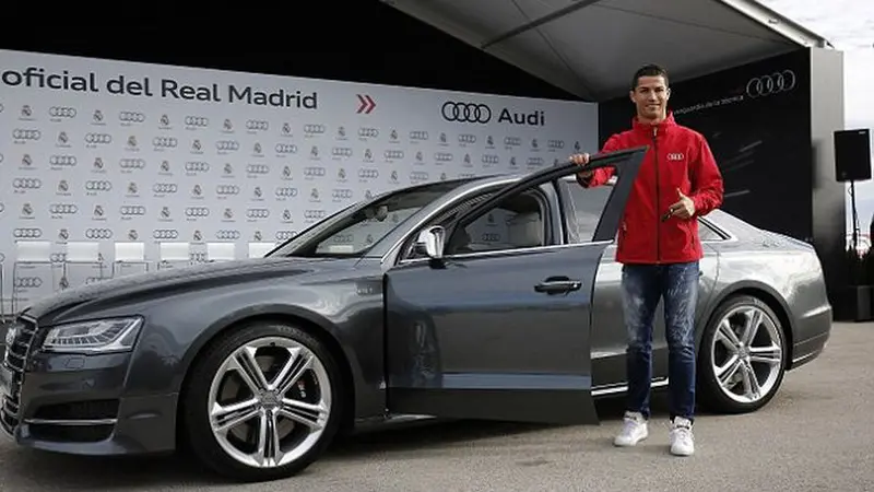 Dapat Jatah Mobil, Ronaldo Pilih yang Terkencang