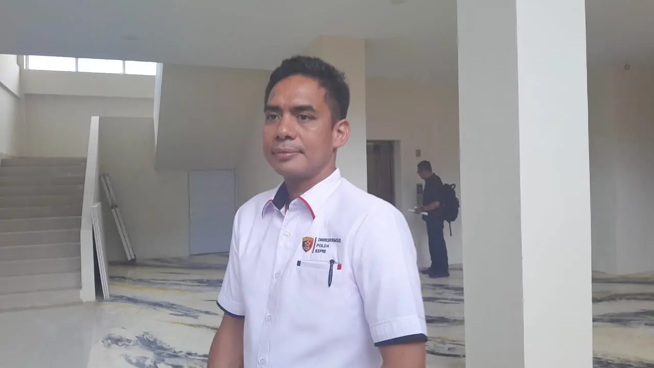 Direktur Krimsus Polda Kepri, Kombes Pol Silvester Mangombo Simamora. (Foto: Liputan6.com/Ajang Nurdin)