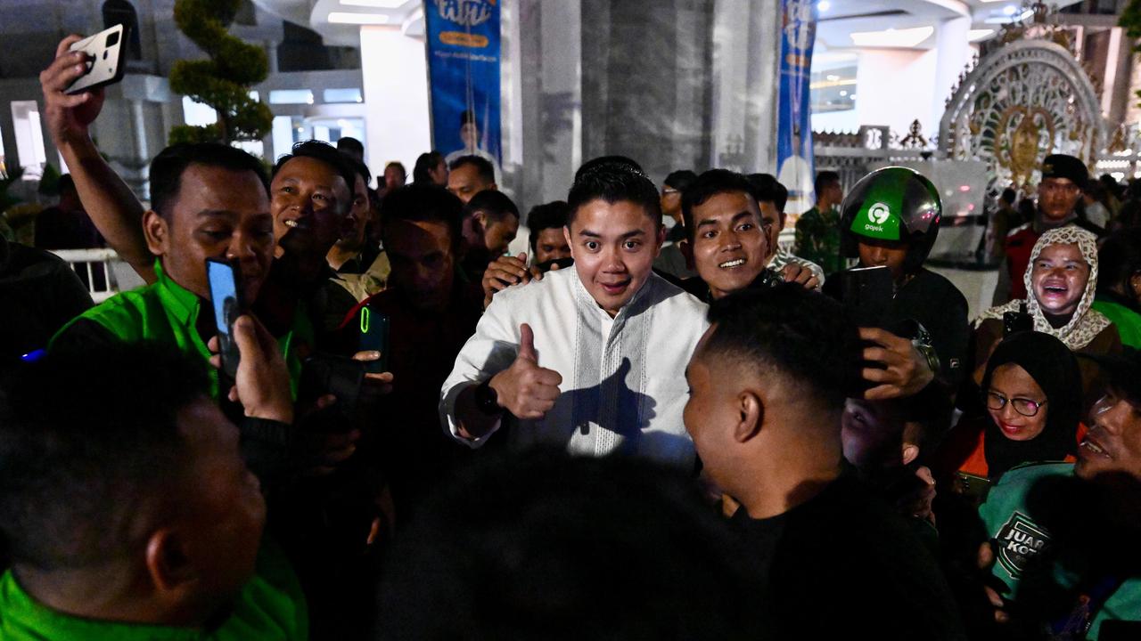 Momen Prabowo Salurkan Ribuan Paket Sembako untuk Warga Sumut