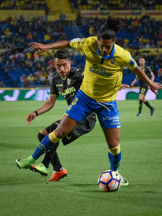 2. Mauricio Lemos (Las Palmas), mulai bermain di La Liga musim ini setelah hijrah dari Rubin Kazan. Meski kurang terkenal, bek asal Uruguay ini layak dijadikan buruan Jose Mourinho karena harganya relatif lebih murah. (AFP/Desiree Martin)