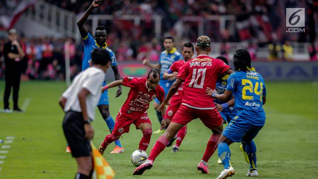 Hadapi Persib Bandung, Persija Bermain Imbang di Babak Pertama