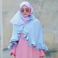 Jauh dari kesan tua, ikuti inspirasi padu-padan pakaian gamis ini,