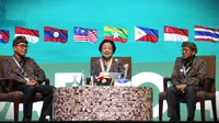 Presiden Republik Indonesia kelima Megawati Soekarnoputri memberikan pidato usai menerima penghargaan tertinggi dari Federasi untuk organisasi profesi keinsinyuran se-Asean (Asean Federation of Engineers Organisation/AFEO). (Foto: Dokumentasi PDIP).
