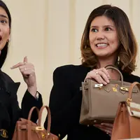 dr. Rininta Christabella bersama Sabrina Chairunnisa (Istimewa)