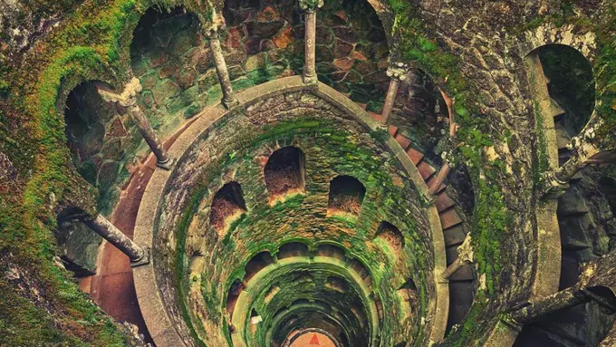 Sintra Well, Portugal