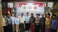 Pelindung Deklarasi Presidium Relawan Prabowo Subianto (PRPS) Hashim S. Djojohadikusumo melakukan kunjungan ke Pondok Pesantren (ponpes) Suryabuana di Magelang, Jawa Tengah, Sabtu 3 Juni 2023. (Foto: Istimewa).