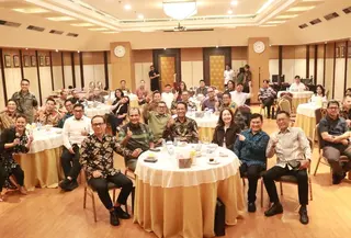 Menteri Hukum (Menkum) Supratman Andi Agtas menggelar silaturahmi bersama para pemimpin redaksi (pemred) media nasional, sebagai ruang komunikasi yang hangat dan terbuka antara pemerintah dan publik. (Foto: Humas Kemenkum)