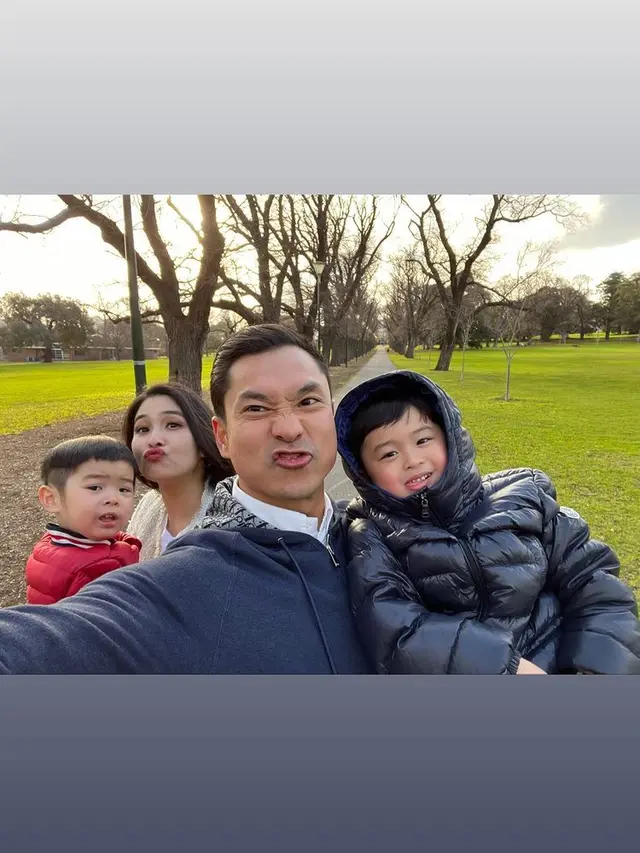 Bersama Mertua, Ini 6 Potret Sandra Dewi Liburan ke Australia