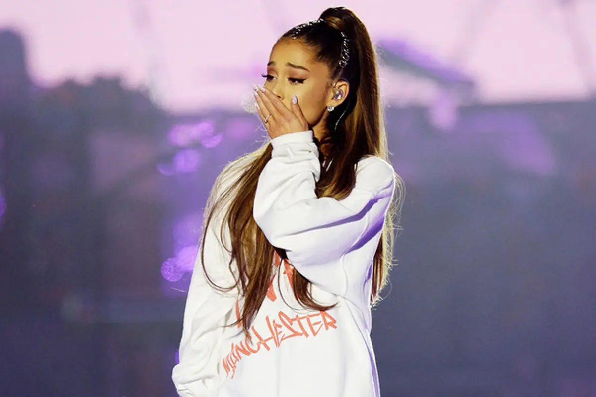 [Bintang] Ariana Grande
