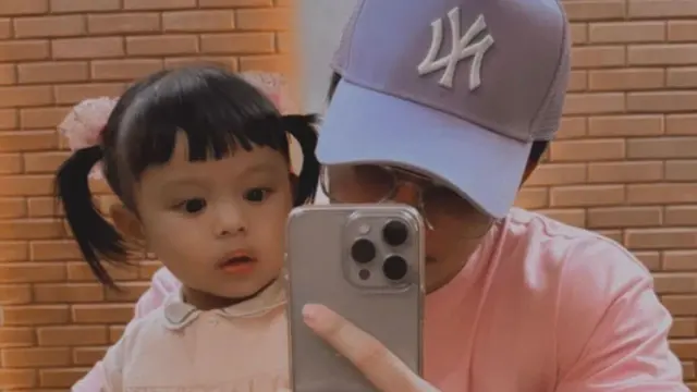 Potret Papata dan Ameena  (Instagram/@attahalilintar)