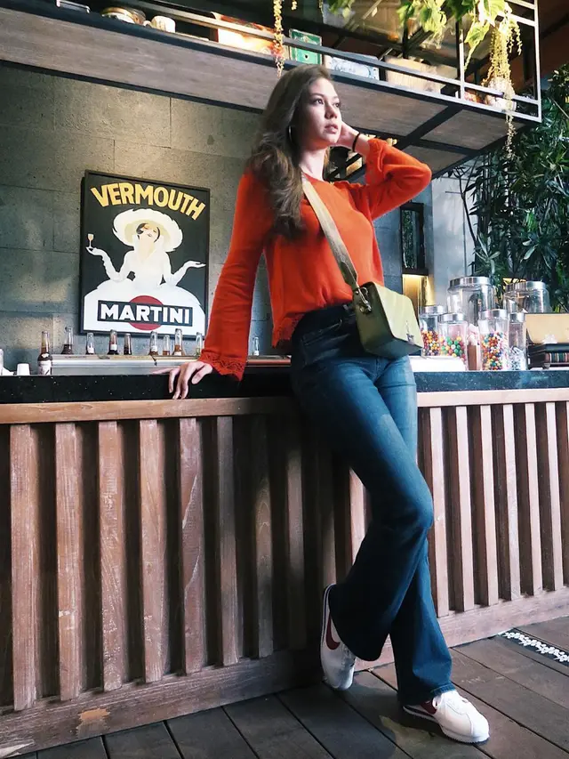 [Bintang] Tatjana Saphira