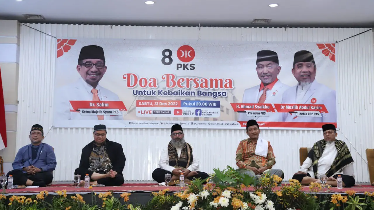 Partai Keadilan Sejahtera (PKS) menggelar Doa Bersama Untuk Kebaikan Bangsa di malam pergantian tahun 2022 ke 2023, Sabtu, 31 Desember 2022.