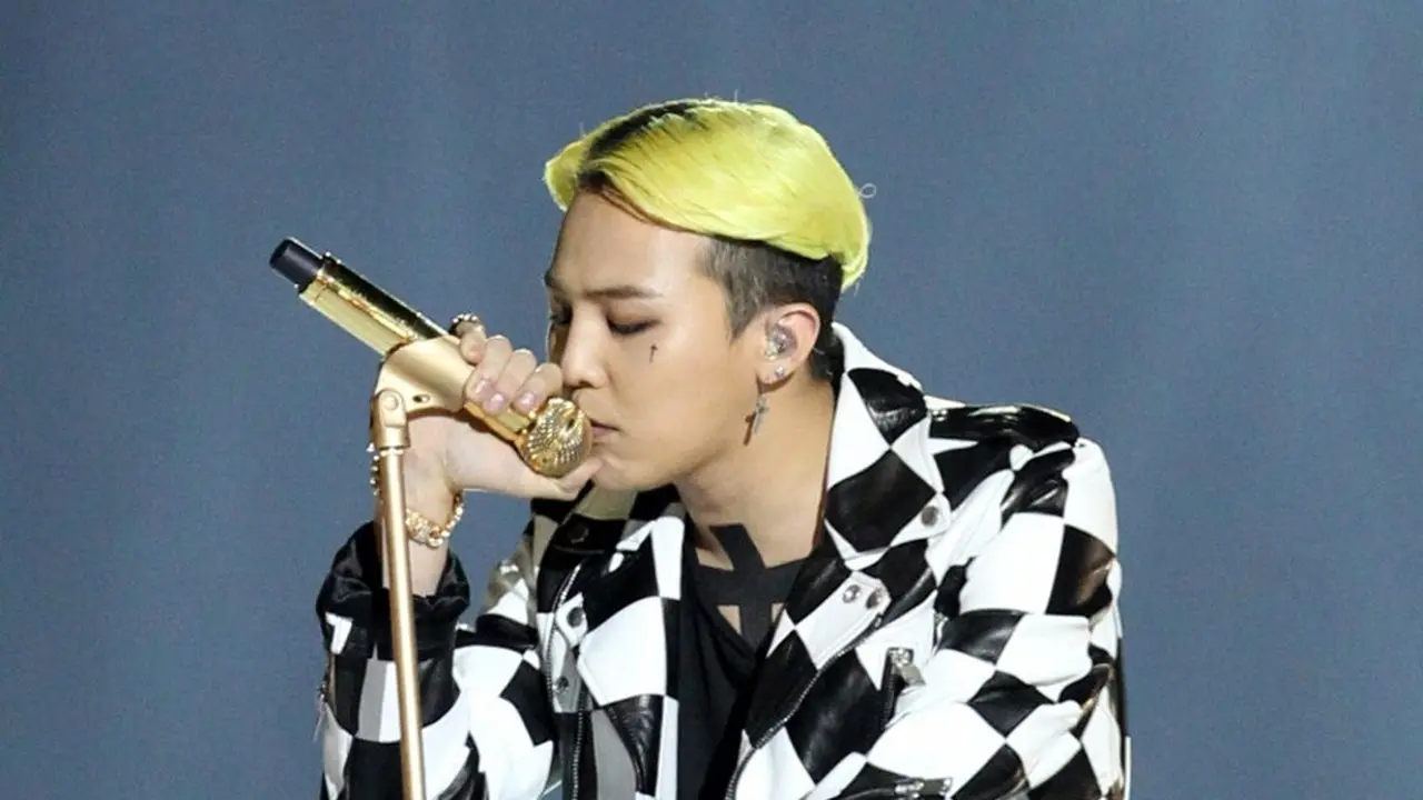  Kalahkan AKB48, G-Dragon Raih Penghargaan Seleb Terpopuler