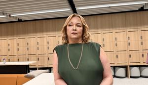 Lisa Jackson, Vice President Environment, Policy, and Social Initiatives Apple, saat ditemui usai kelulusan siswa Apple Developer Academy di Bali. (Liputan6.com/ Yuslianson)