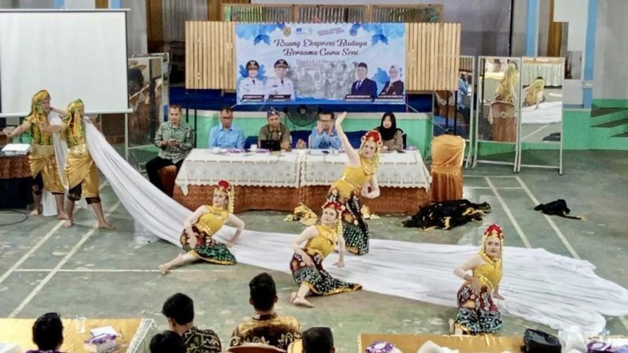 Disdikbud Kalsel Perkuat Guru Seni untuk Lestarikan Budaya Daerah Kalimantan Selatan