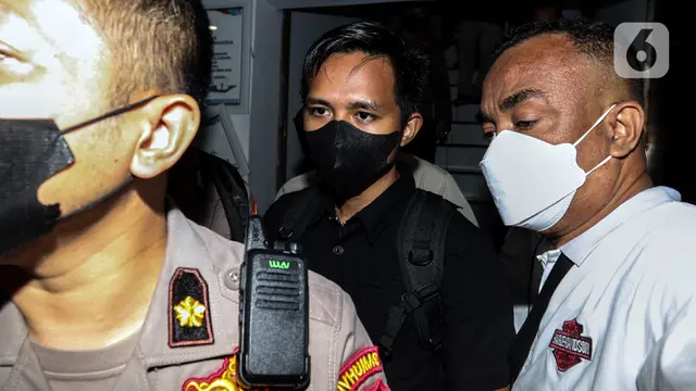 Penampakan Bharada E Tinggalkan Komnas HAM