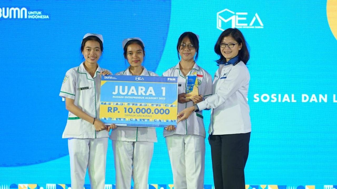 "Kami percaya layanan keuangan tanpa pemberdayaan tanpa pendampingan, itu hanya akan memberikan sedikit impact kepada pelaku UMKM di Indonesia," ucap Razaq.