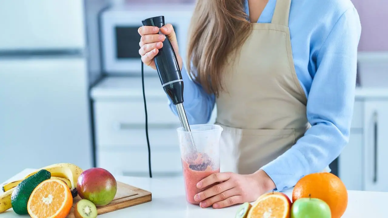 Hand Blender Terbaik Favorit Ibu Rumah Tangga untuk Memasak Lebih Cepat dan Mudah