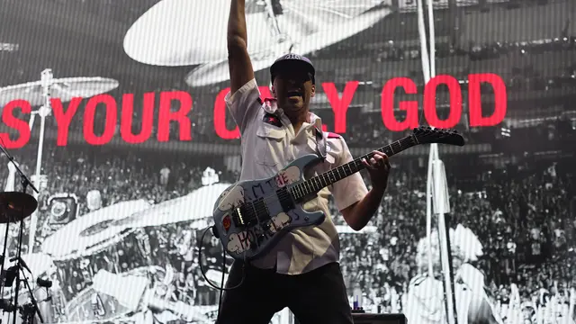 Aksi Panggung Rage Against the Machine di Madison Square Garden
