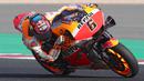 Stefan Bradl menjadi test rider kepercayaan tim Honda. Ia juga pernah menggantikan pembalap utama, Marc Marquez semusim penuh pada 2020. Kariernya di balap kuda besi juga cukup panjang, mulai dari Moto2, MotoGP, hingga WSBK. (AFP/Karim Jaafar)