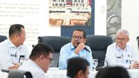 Kepala Badan Komunikasi Pemerintah (Bakom) RI Muhammad Qodari dalam konferensi pers di Kantor Bakom RI, di Jakarta, Rabu (29/4/2026). (Istimewa)
