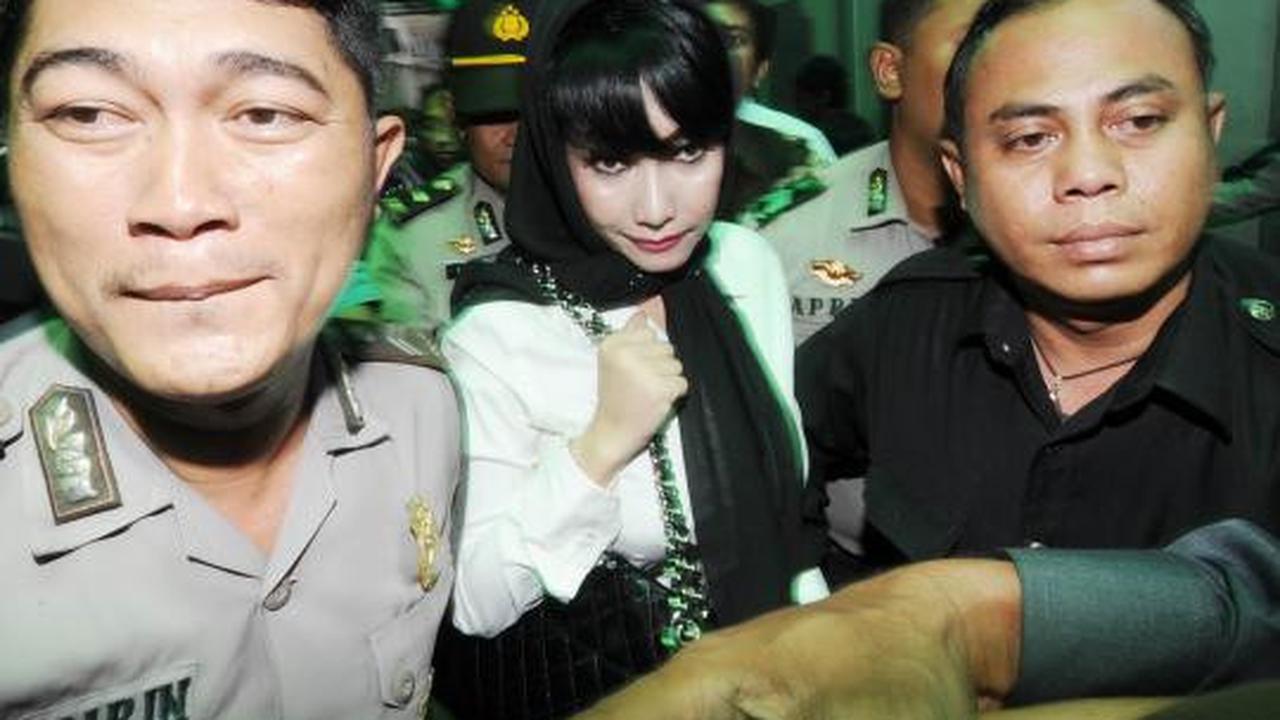Malinda Dee menunggu vonis