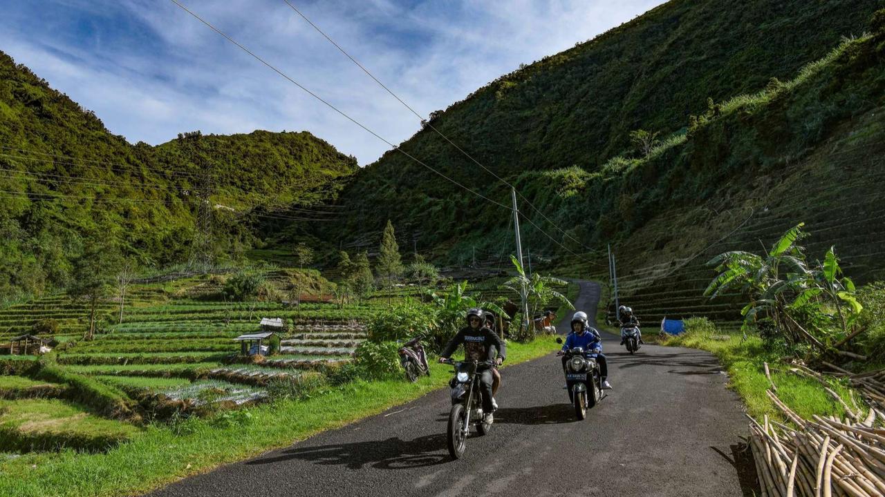 FOTO: Mengagumi Indahnya Bentang Alam Desa Wisata Sembungan, 'Swiss van Java' di Wonosobo