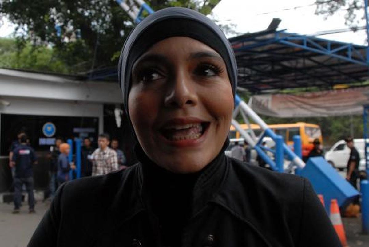 Lula Kamal jenguk Raffi di BNN