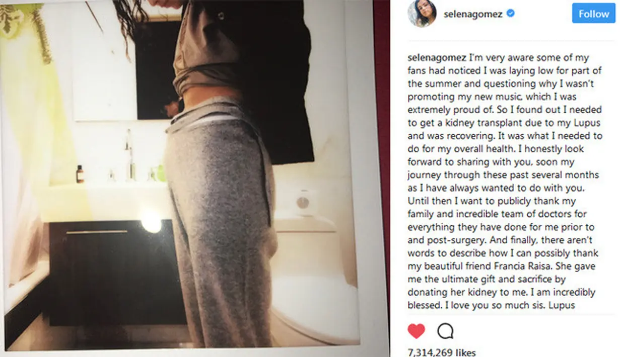 Dalam tiga foto yang diunggah Selena, ia juga menuliskan sebuah kalimat panjang yang menunjukan dirinya pernah melakukan cangkok ginjal yang didonorkan oleh sahabat lamanya, Francia Raisa. (Instagram/selenagomez)