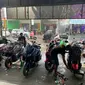 Jelang Lebaran, Mekanik Bengkel di Gorontalo banyak menerima orderan servis kendaraan (Arfandi Ibrahim/Liputan6.com)