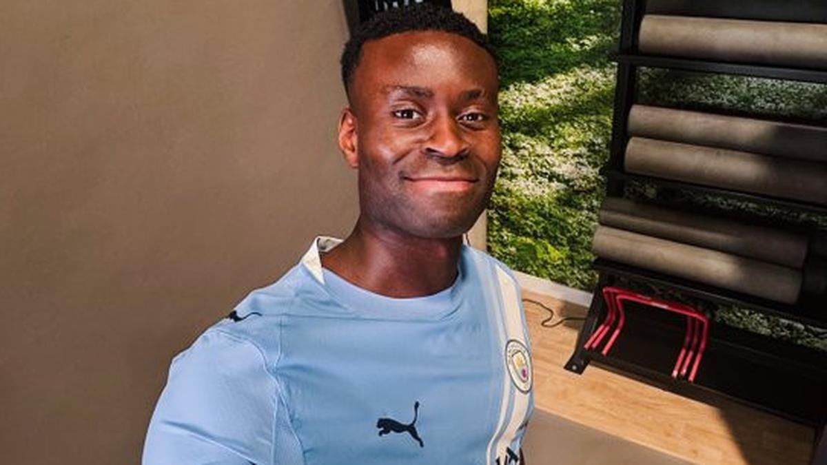 Gagal ke Liverpool, Marc Guehi Akhirnya Berlabuh ke Manchester City: Ini Takdir Saya