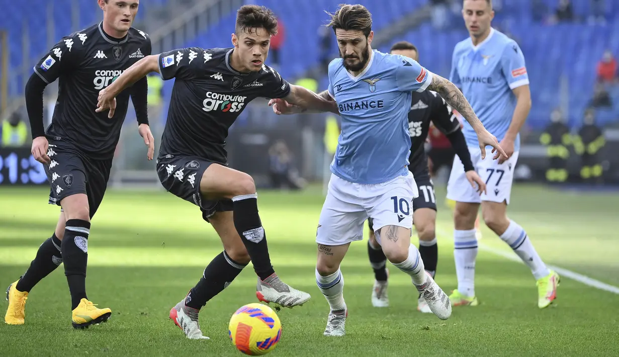 Hasil imbang juga mewarnai laga Lazio kontra Empoli pada pekan ke-20 Liga Italia 2021/2022 di Stadio Olimpico, Roma, Kamis (6/1/2022). (Alfredo Falcone/LaPresse via AP)