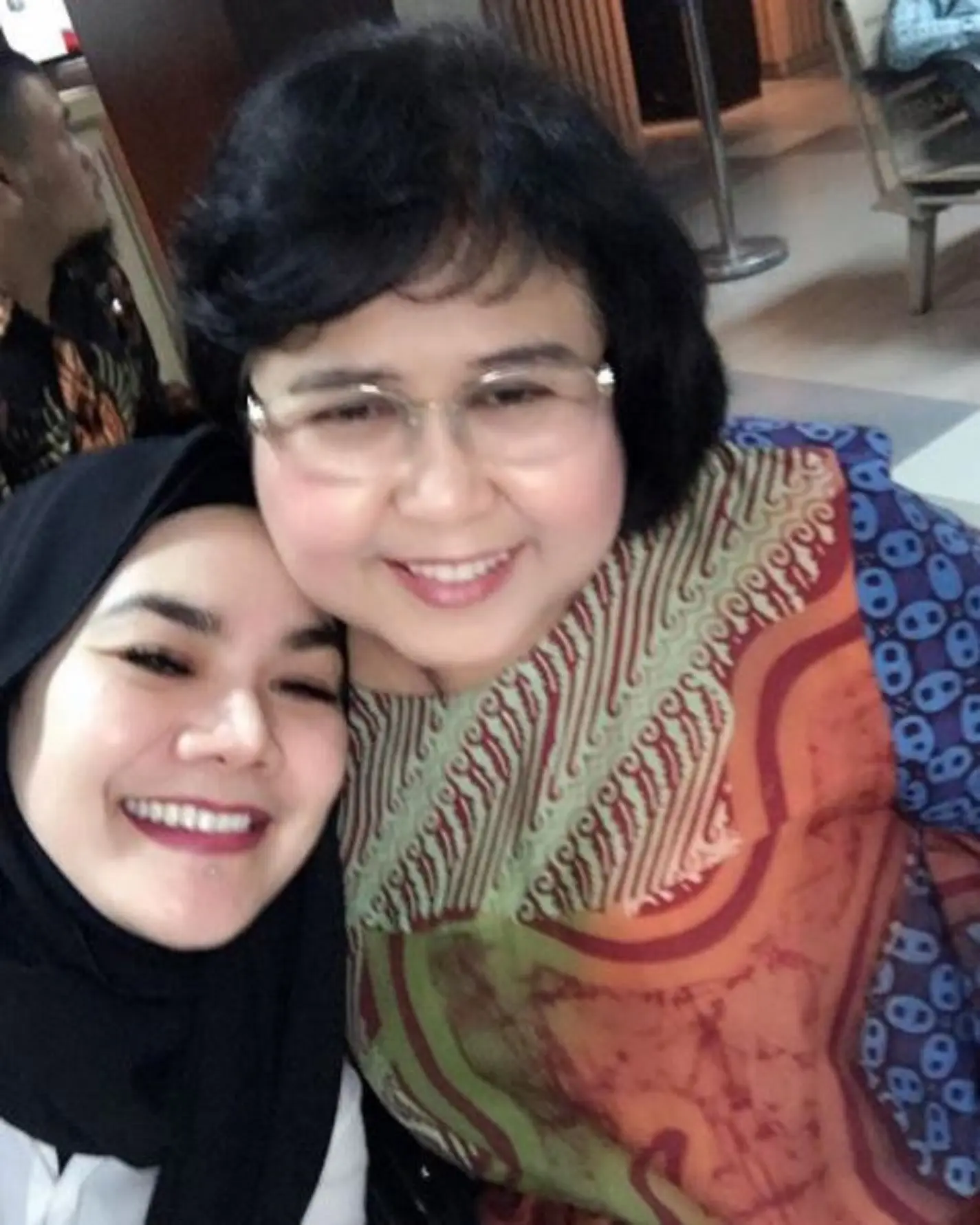 Sarita Abdul Mukti dan Elza Syarief (Instagram/@queen_saritaabdulmukti)