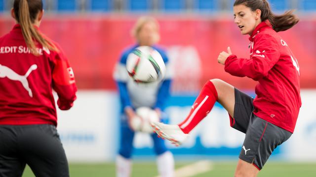 Pemain  Timnas Wanita Swiss, Florijana Ismaili