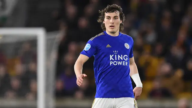 6 Bek Terbaik Premier League Musim 2019/20