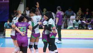 Sementara pemain JPE, Nurlaili mengakui bersyukur atas kemenangan hari ini. Ia bertekad untuk mempersembahkan juara lagi untuk Pertamina. (Dok. PBVSI)