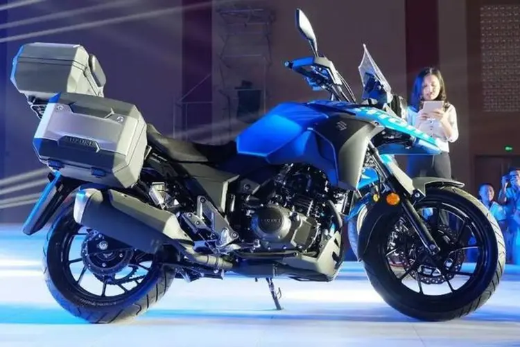 Motor touring suzuki sale