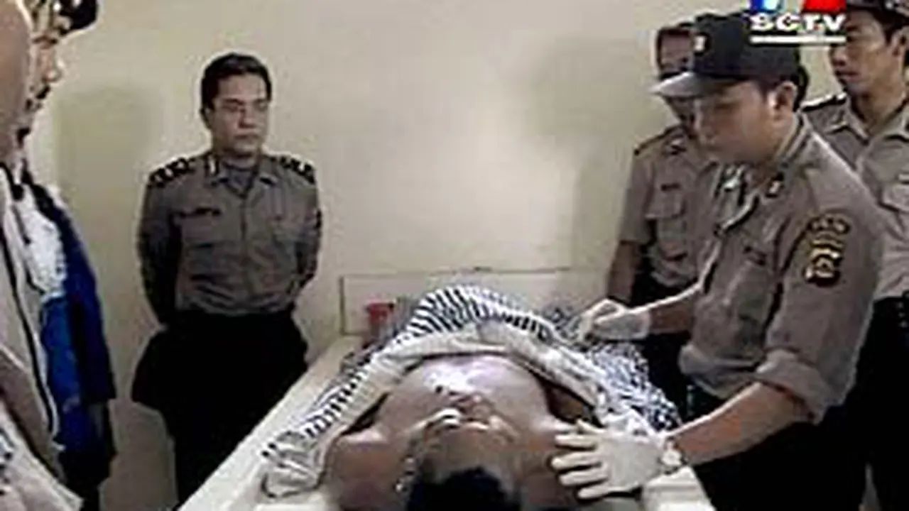 050703cAceh3.jpg